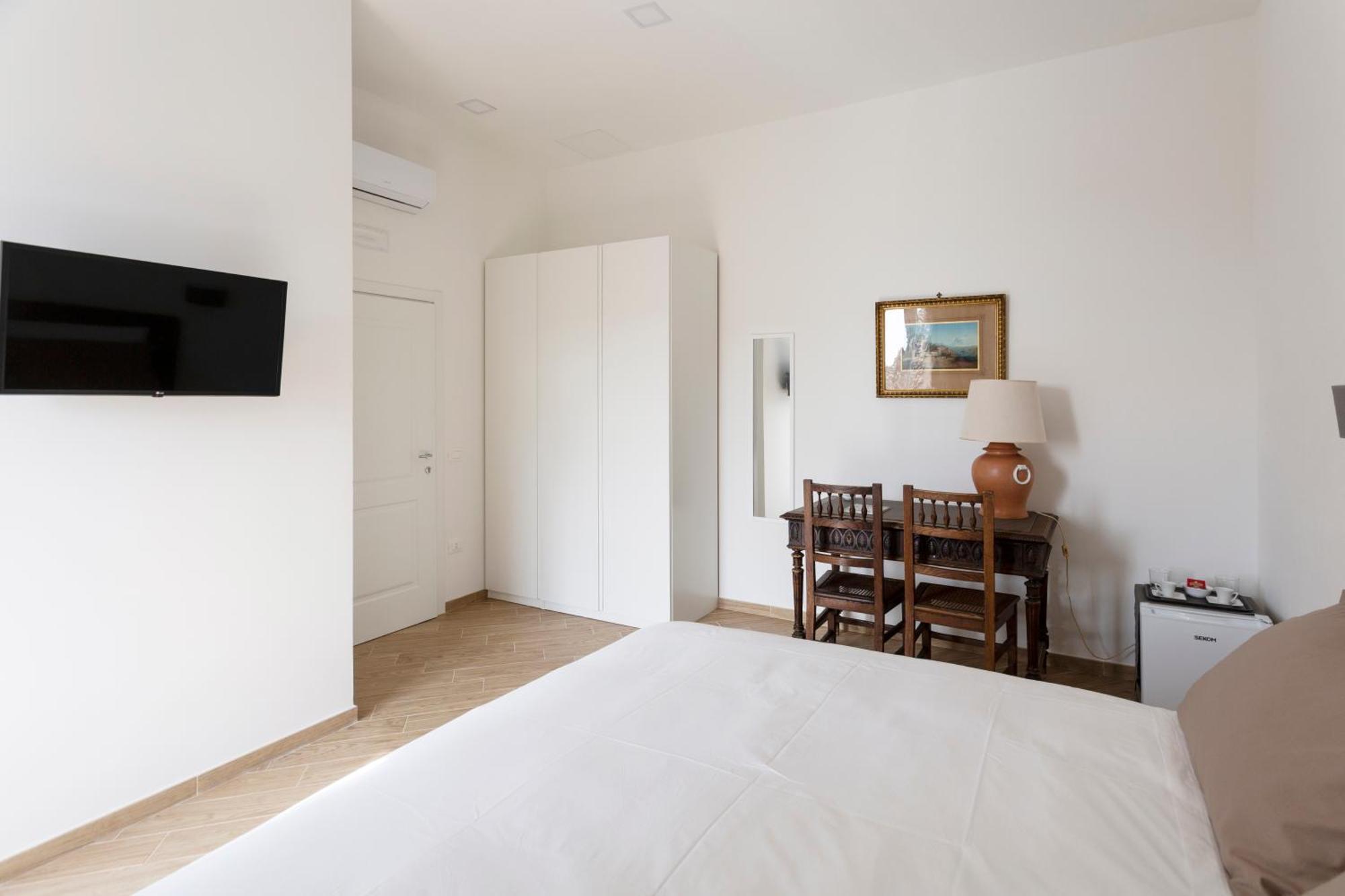 Residenza 33 Hotel Naples Exterior photo