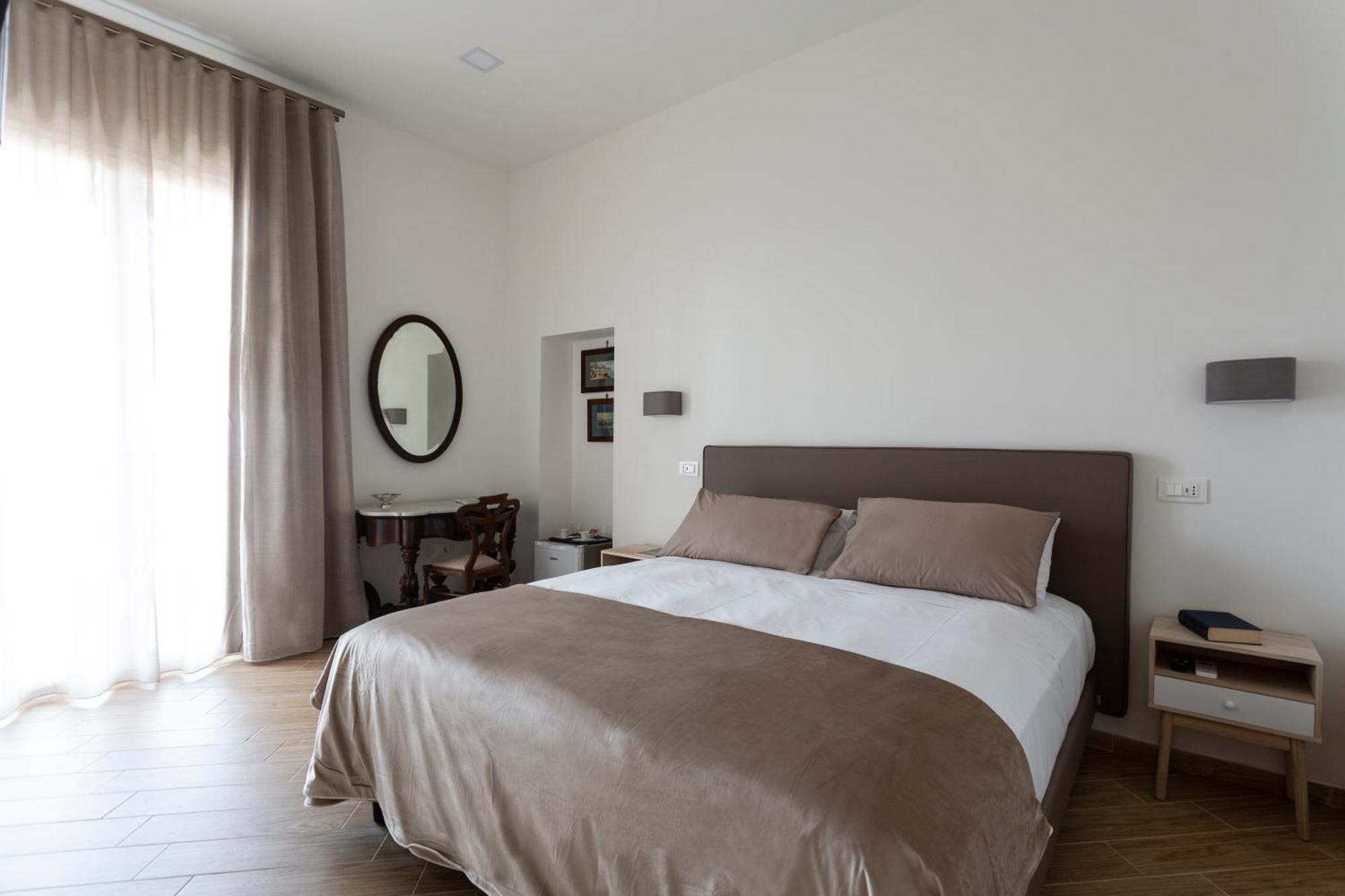 Residenza 33 Hotel Naples Exterior photo